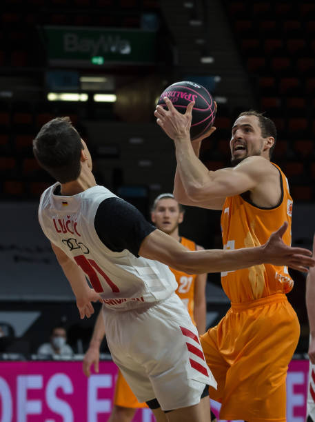 高度信任 高度信任